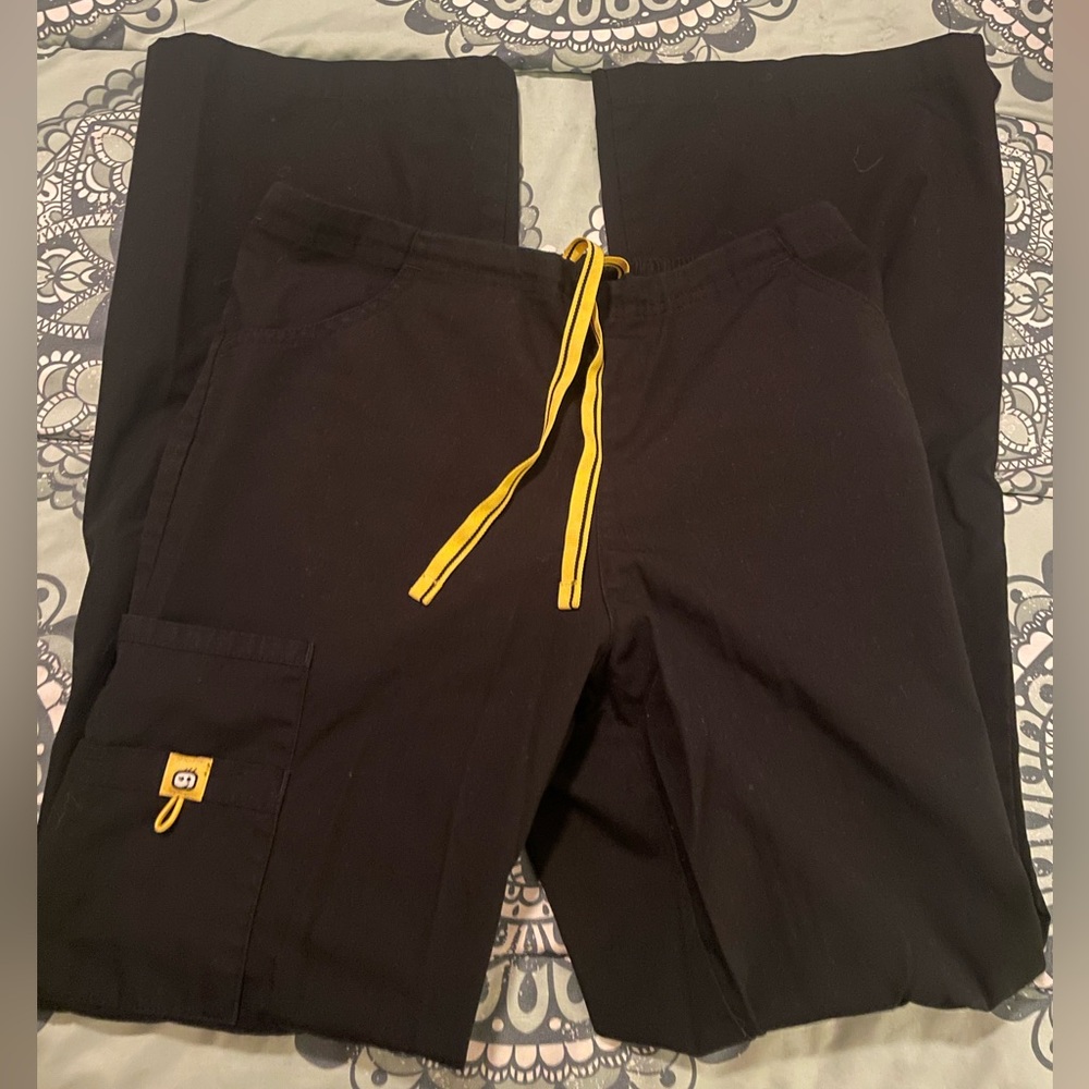 Wonder Wink Scrub Pants
